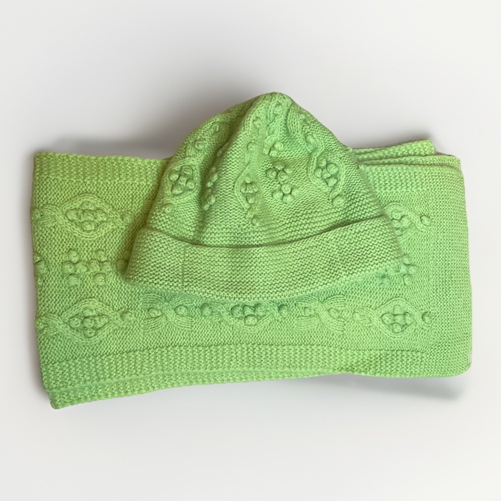 Geneva Cashmere Hat And Scarf Green Knit Soft Coquette Cozy